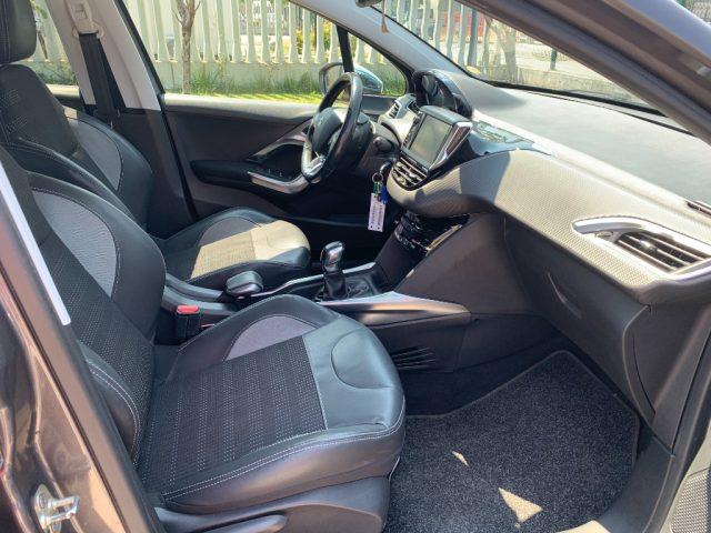 PEUGEOT 2008 1° serie PureTech 82 Allure