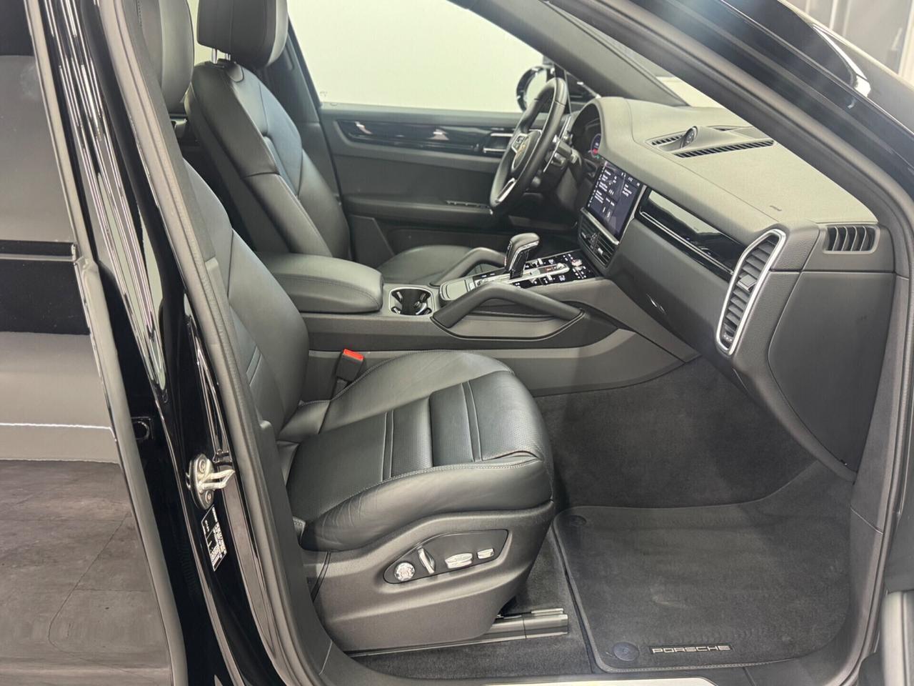 Porsche Cayenne Coupé 3.0 V6