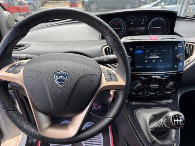 LANCIA Ypsilon 1.0 5 p S&S Alberta Ferretti Hybrid