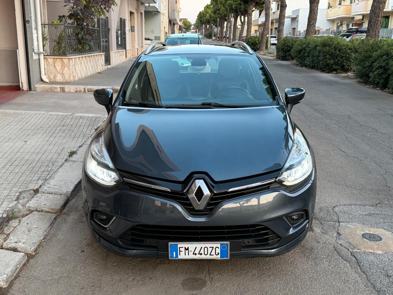 Renault Clio Sporter 1.5 dCi NAVI CAMERA PELLE