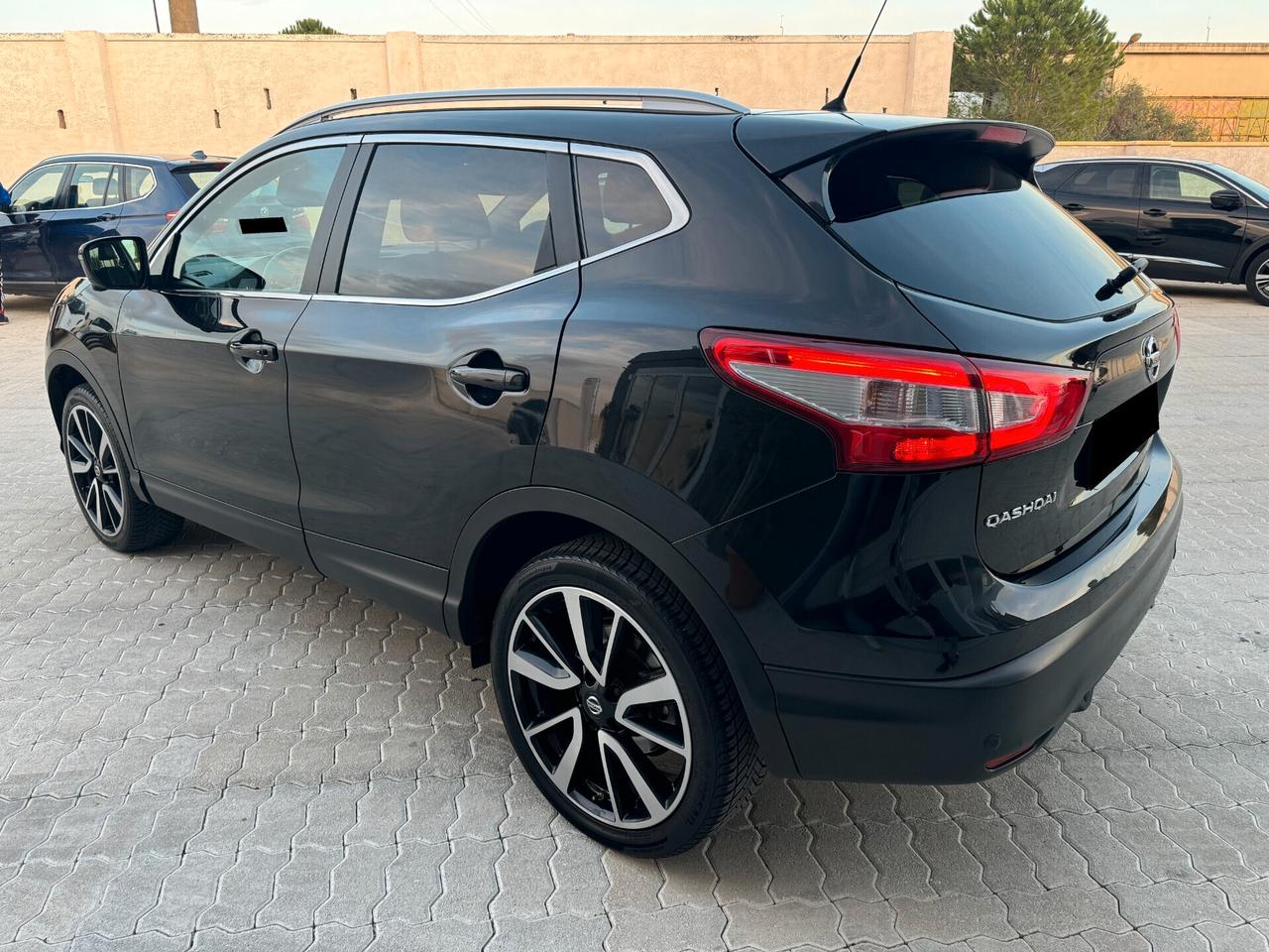 NISSAN QASHQAI 1.6 DCI 130CV TEKNA 2015