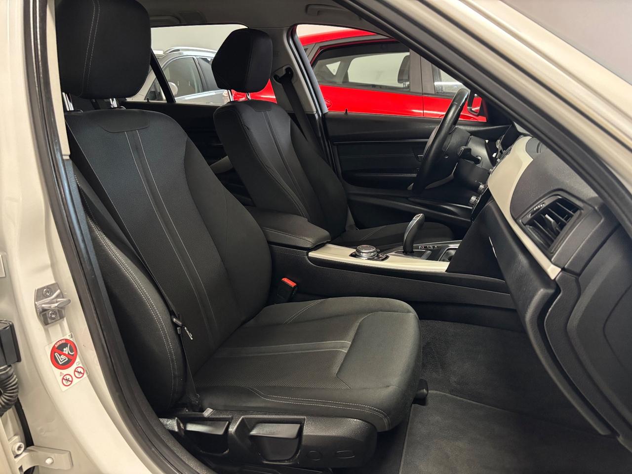 Bmw 320d xDrive Luxury |BIANCO PERLA AUTOMATICA |