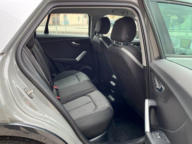 AUDI Q2 30 TDI S tronic Identity Black