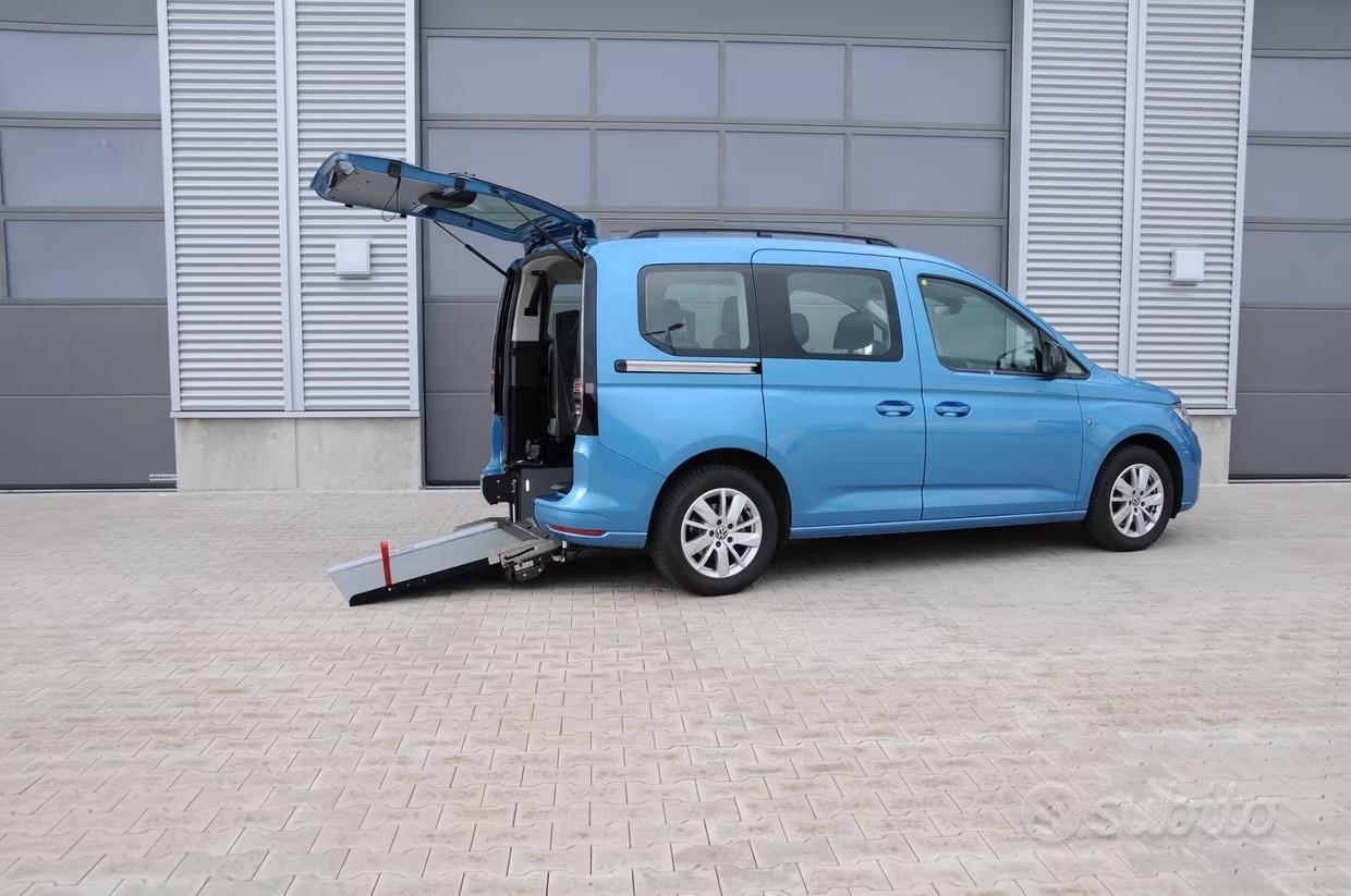 Volkswagen Caddy Pianale Ribassato - auto per disabili