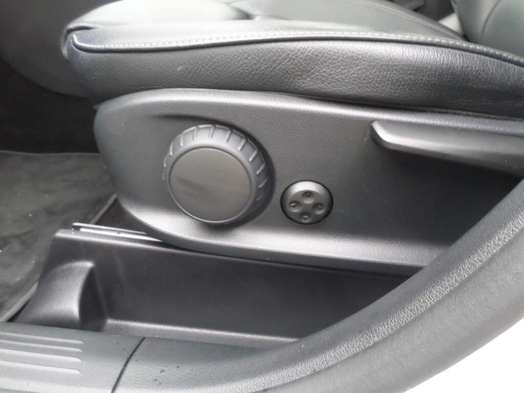 Mercedes-benz GLA 220 d Automatic 4Matic Premium