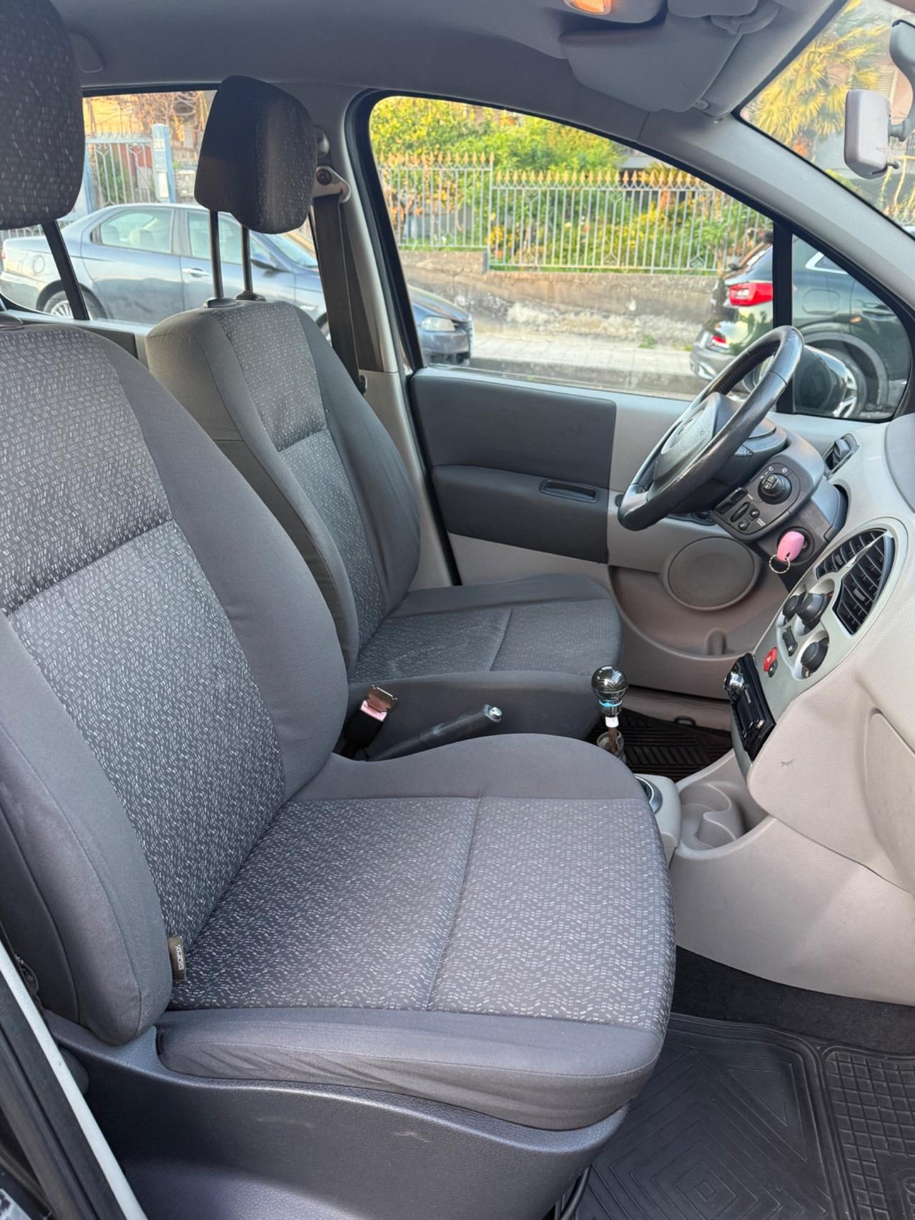 Renault Modus 1.5 dCi 82CV