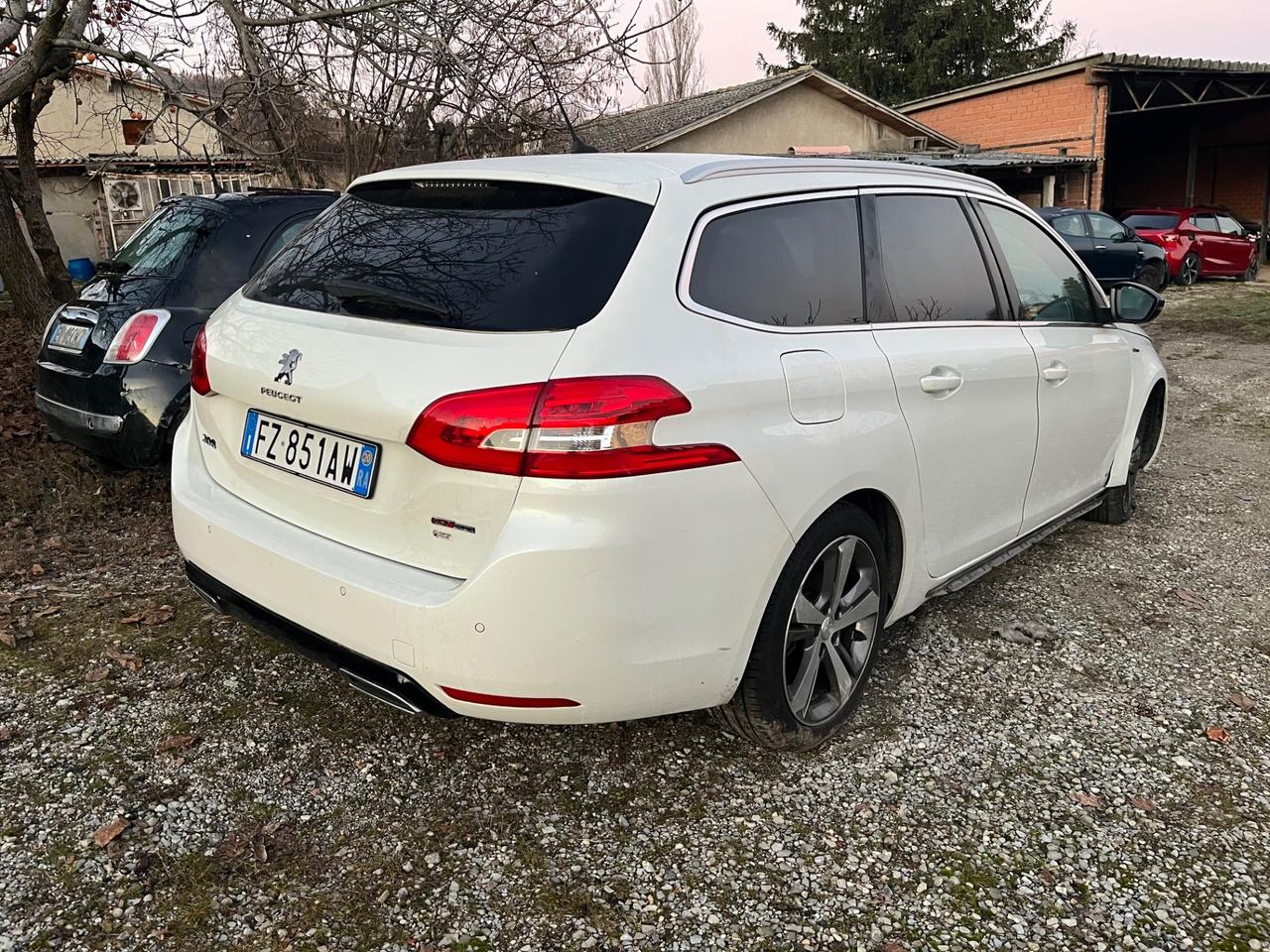 Peugeot 308 1.5HDi GT Line 2020 INCIDENTATA