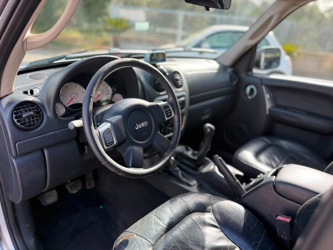 Jeep Cherokee 2.5 CRD Limited