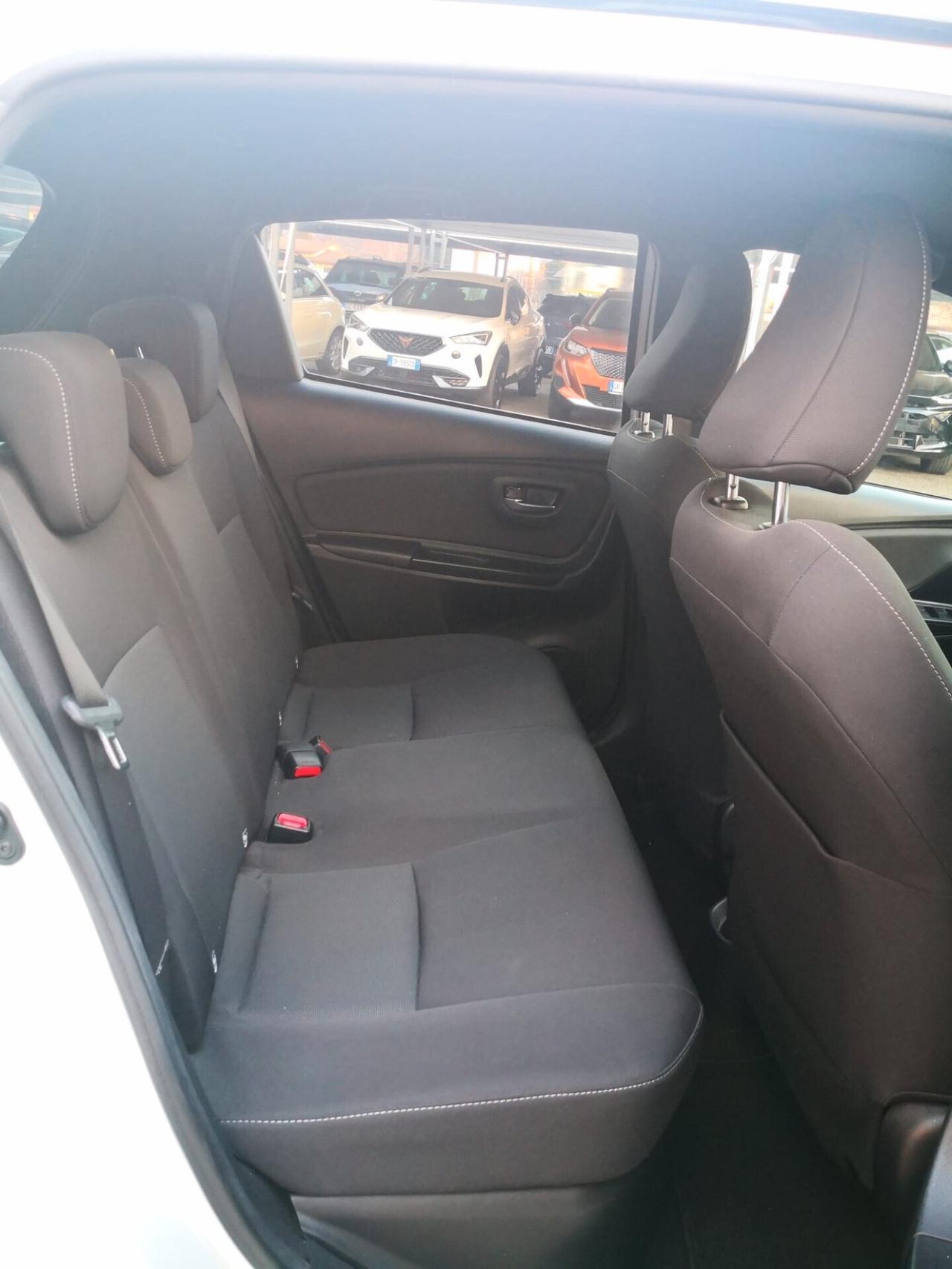 Toyota Yaris 1.5 Hybrid 5 porte Trend "White Edition" Automatic