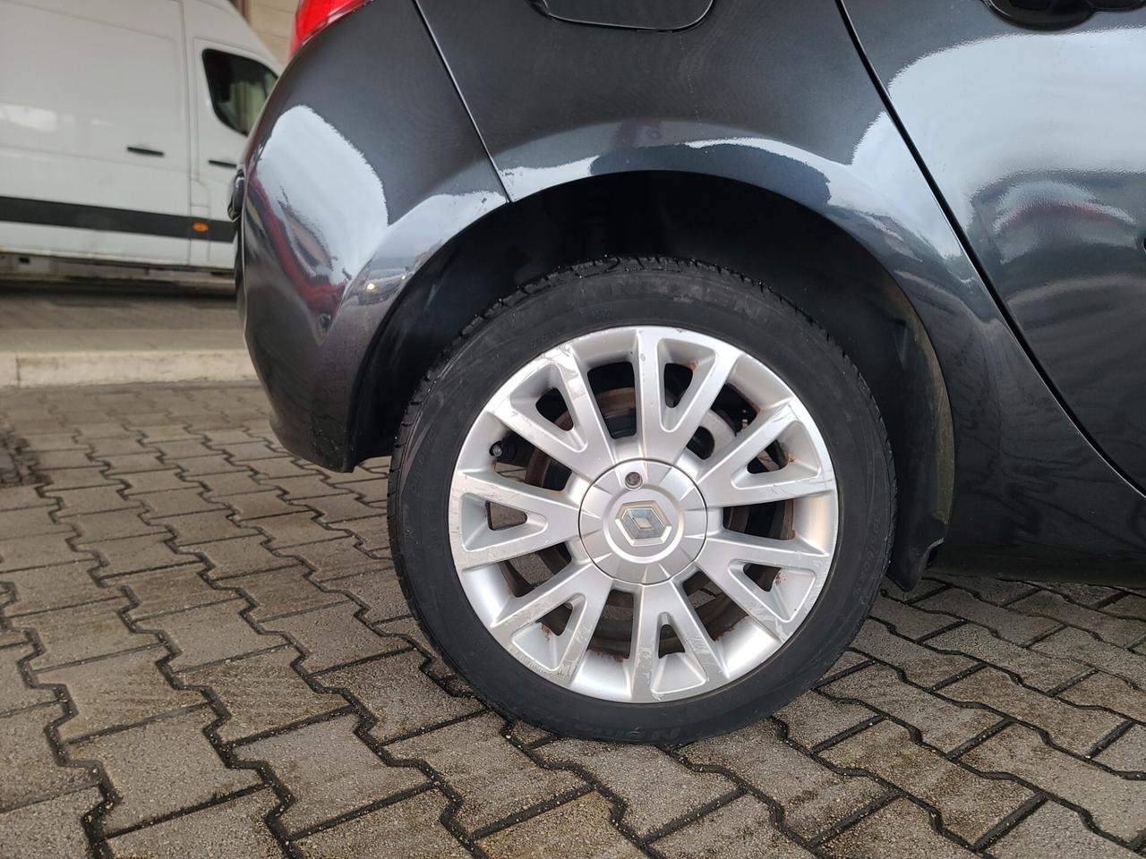 Renault Clio 1.5 dCi 85CV OK NEOP SUPER OFFERTA