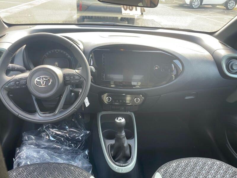 Toyota Aygo X Aygo X 1.0 VVT-i 72 CV 5 porte Trend