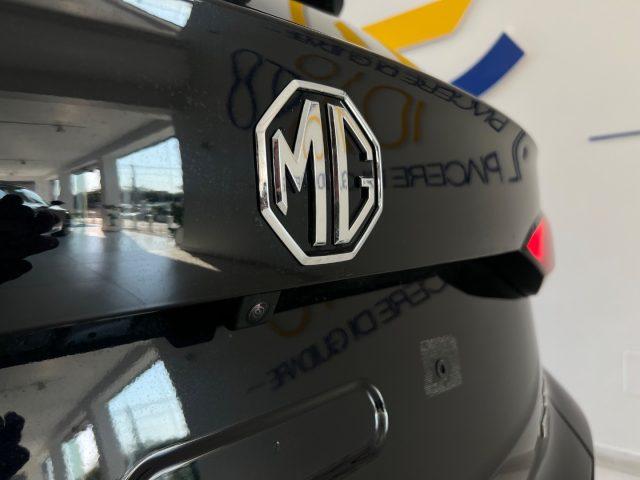 MG ZS 1.5 Hybrid+ Luxury tua da e249,00 mensili