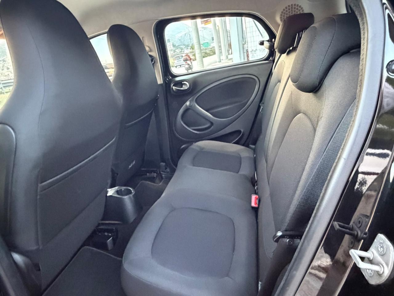 Smart ForFour 70 1.0 Passion