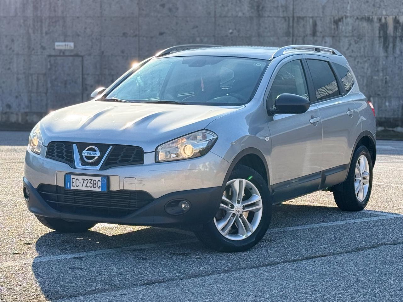 Nissan Qashqai Qashqai+2 2.0 dCi 7 posti
