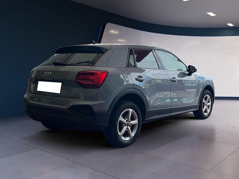 Audi Q2 2.0 30 TDI BUSINESS S TRONIC
