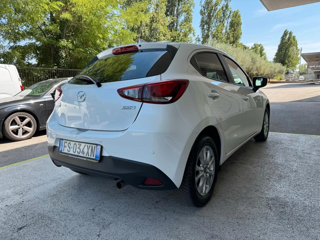 Mazda 2 1.5 Evolve Comfort Pack UNIPROPR GARAN24ME
