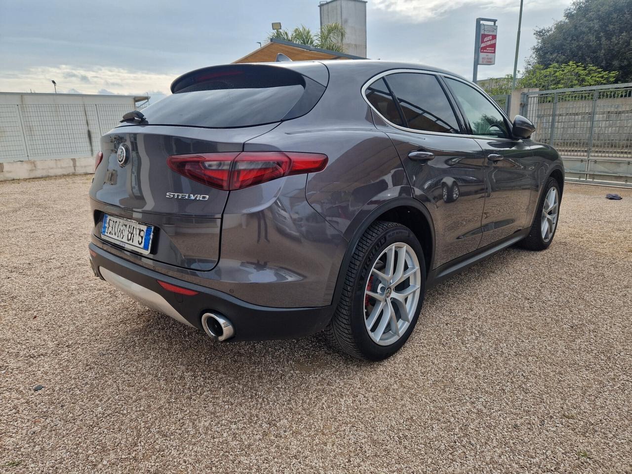 Alfa Romeo Stelvio 2.2 Turbodiesel 210 CV AT8 Q4 Veloce