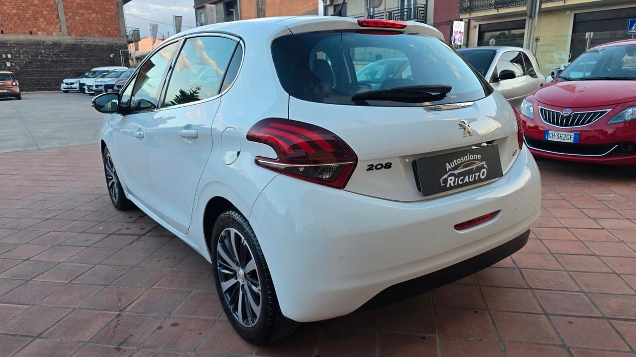 Peugeot 208 BlueHDi 75 5 porte Allure