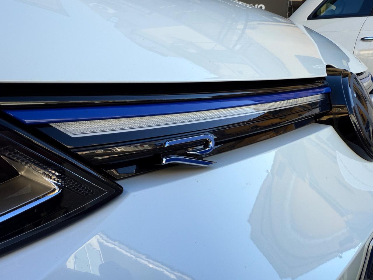 Volkswagen Golf 8 R PERFORMANCE