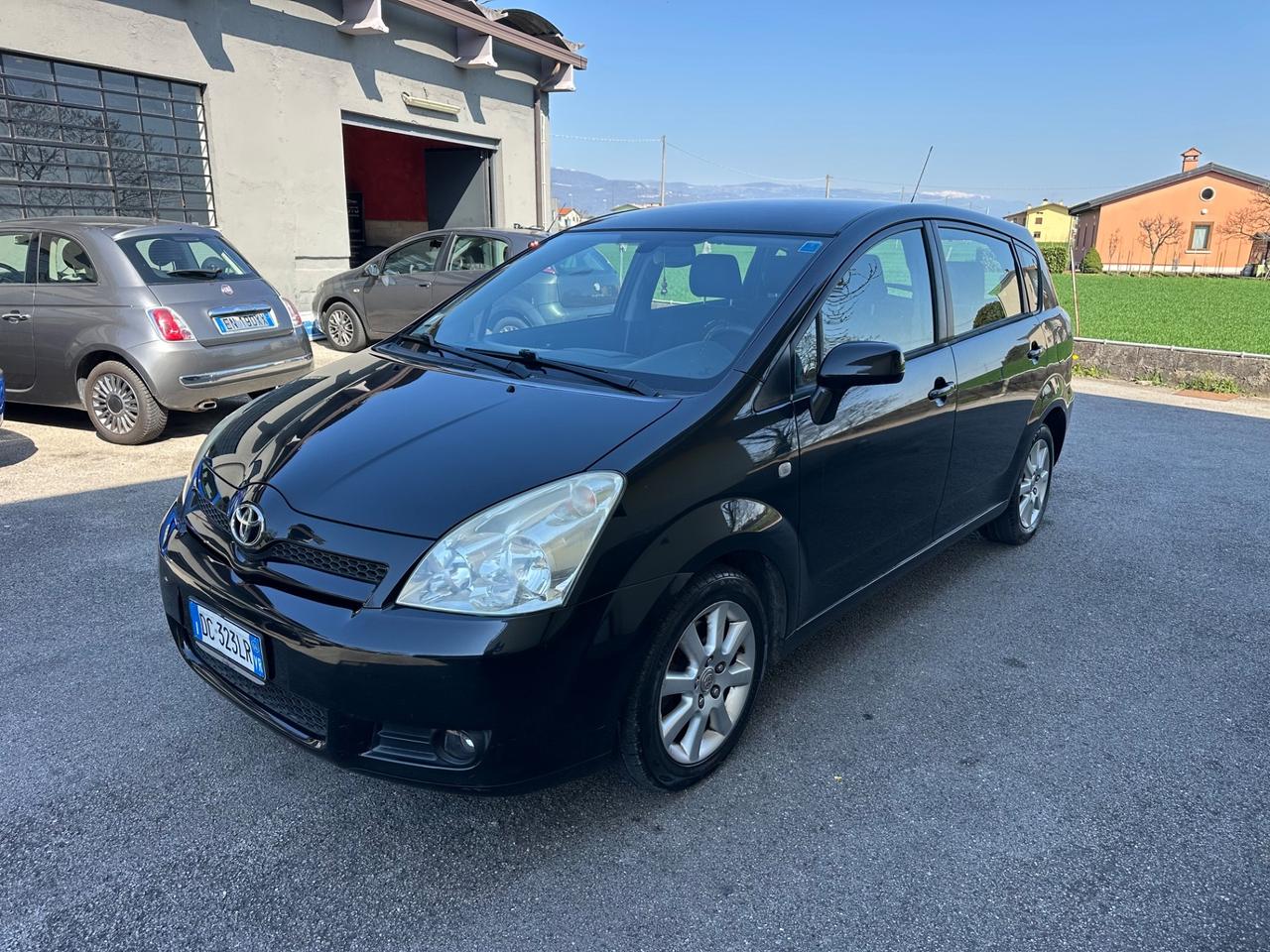 Toyota Corolla Verso 2.2 16V D-4D Sol