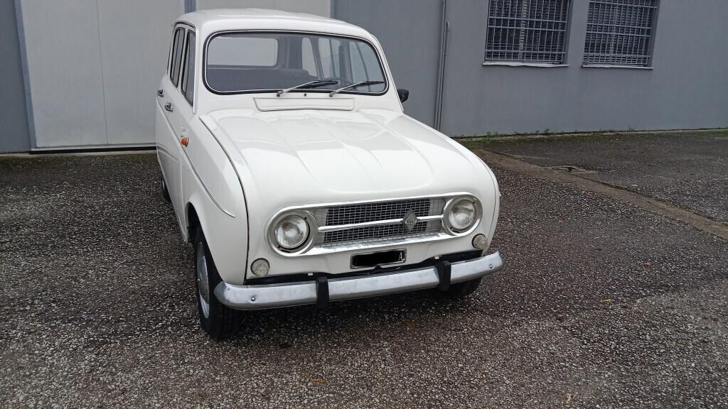 Renault R 4 - 850 c.c. - Export