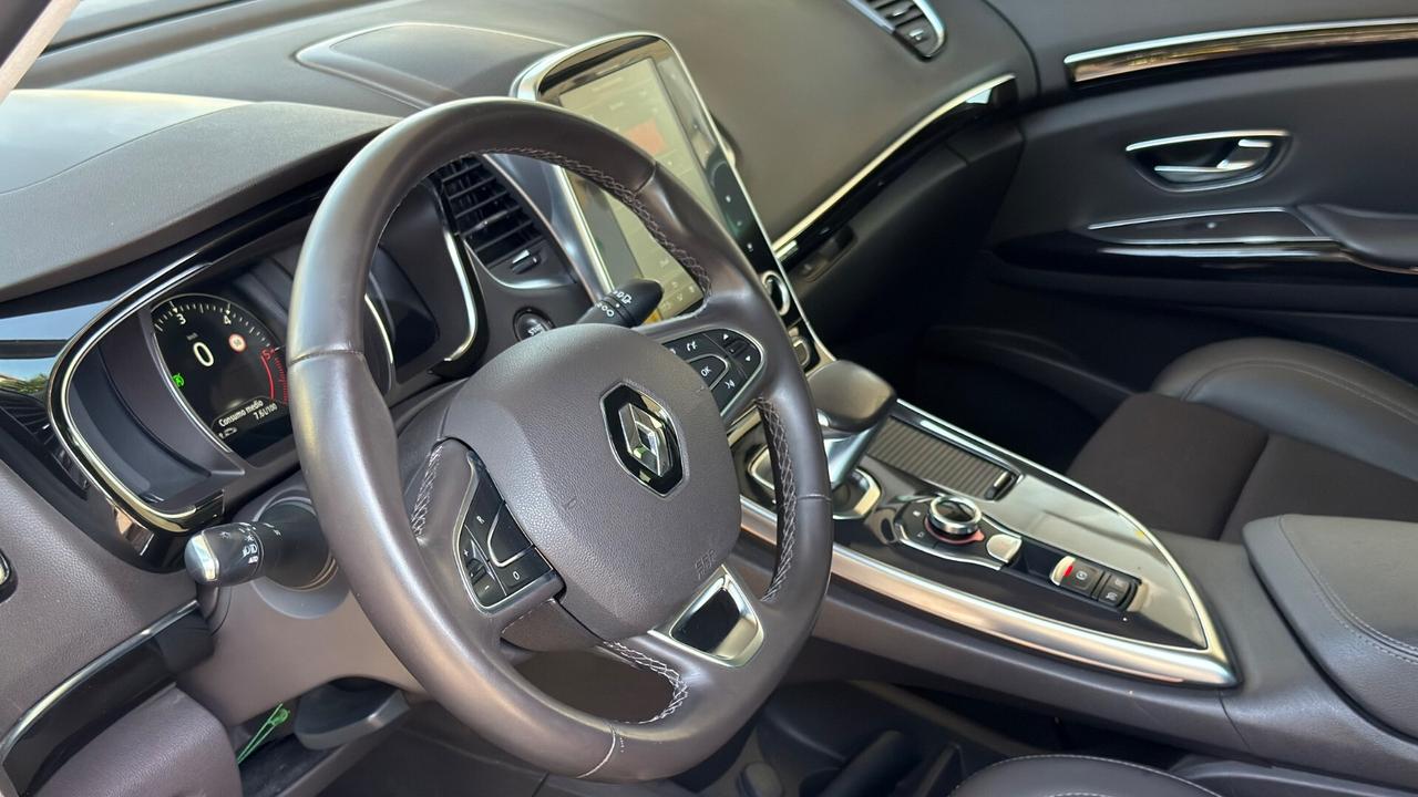 Renault Espace dCi 160CV EDC Energy Initiale Paris 4Control