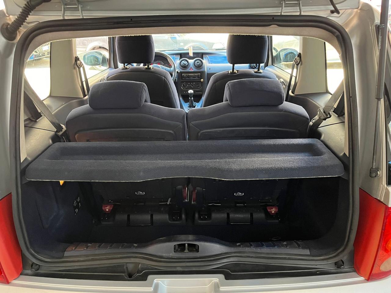 Peugeot 1007 1.4 HDi - IDEALE X NEOPATENTATI - 2005