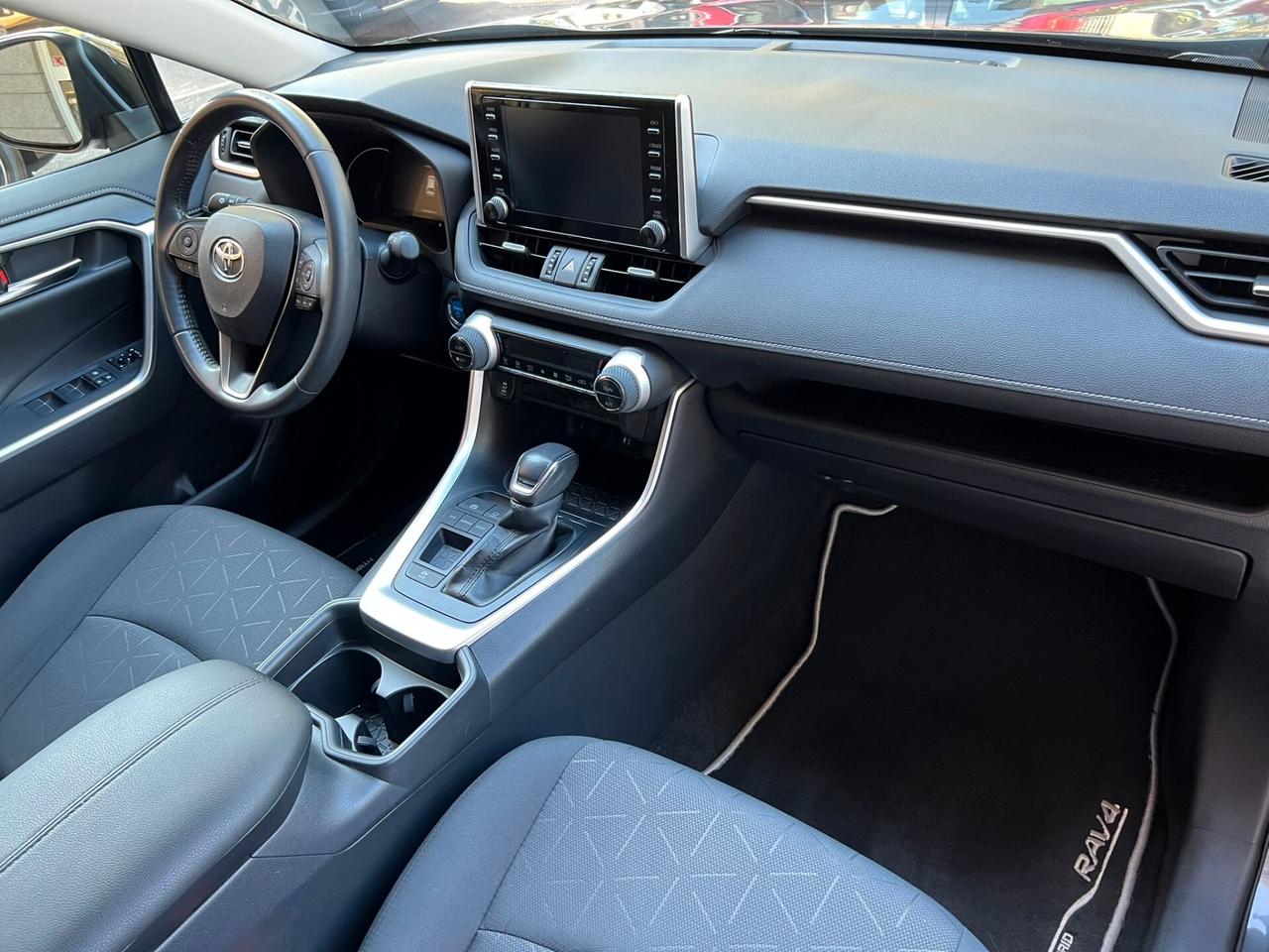 Toyota RAV 4 RAV4 2.5 HV (218CV) E-CVT 2WD Business