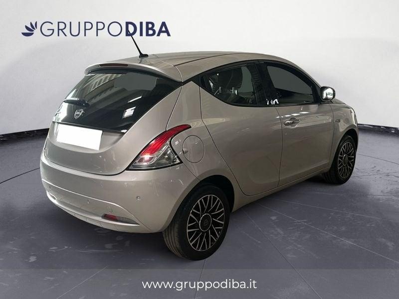 Lancia Ypsilon III 2015 Benzina 1.2 Gold s&s 69cv my19