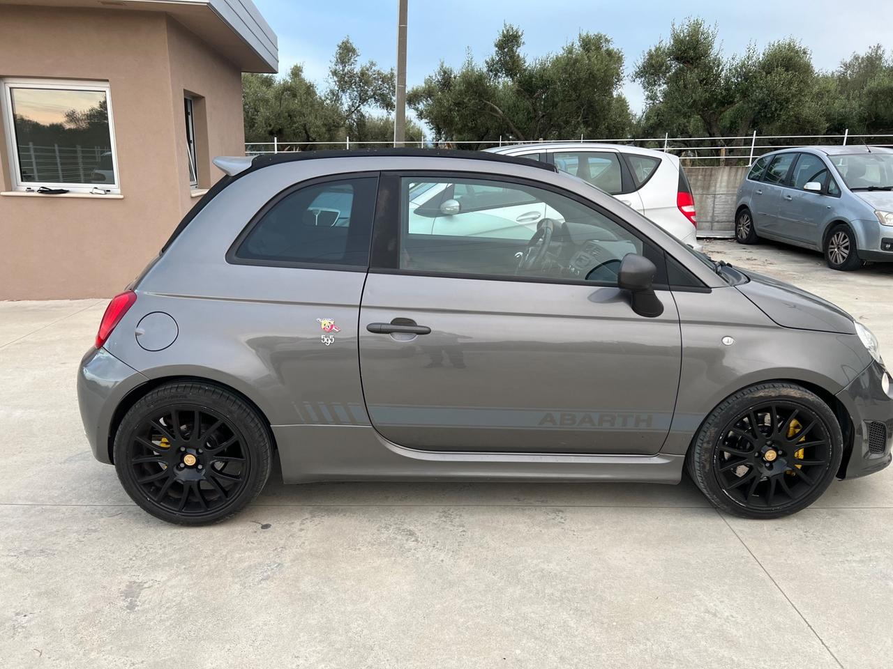 Abarth 595 C 1.4 Turbo T-Jet 180 CV Competizione cabrio