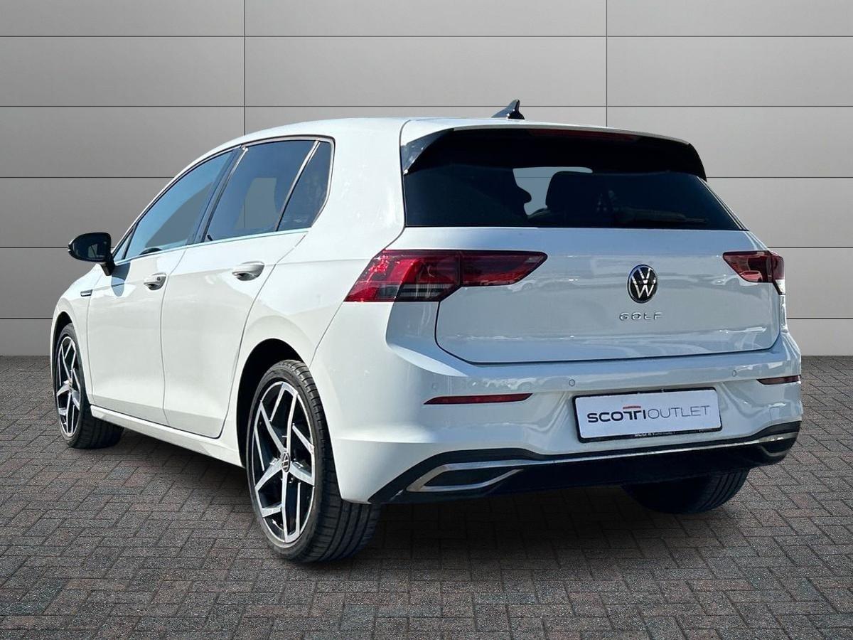 VOLKSWAGEN Golf VIII 2020 - Golf 1.5 tgi Style 130cv dsg