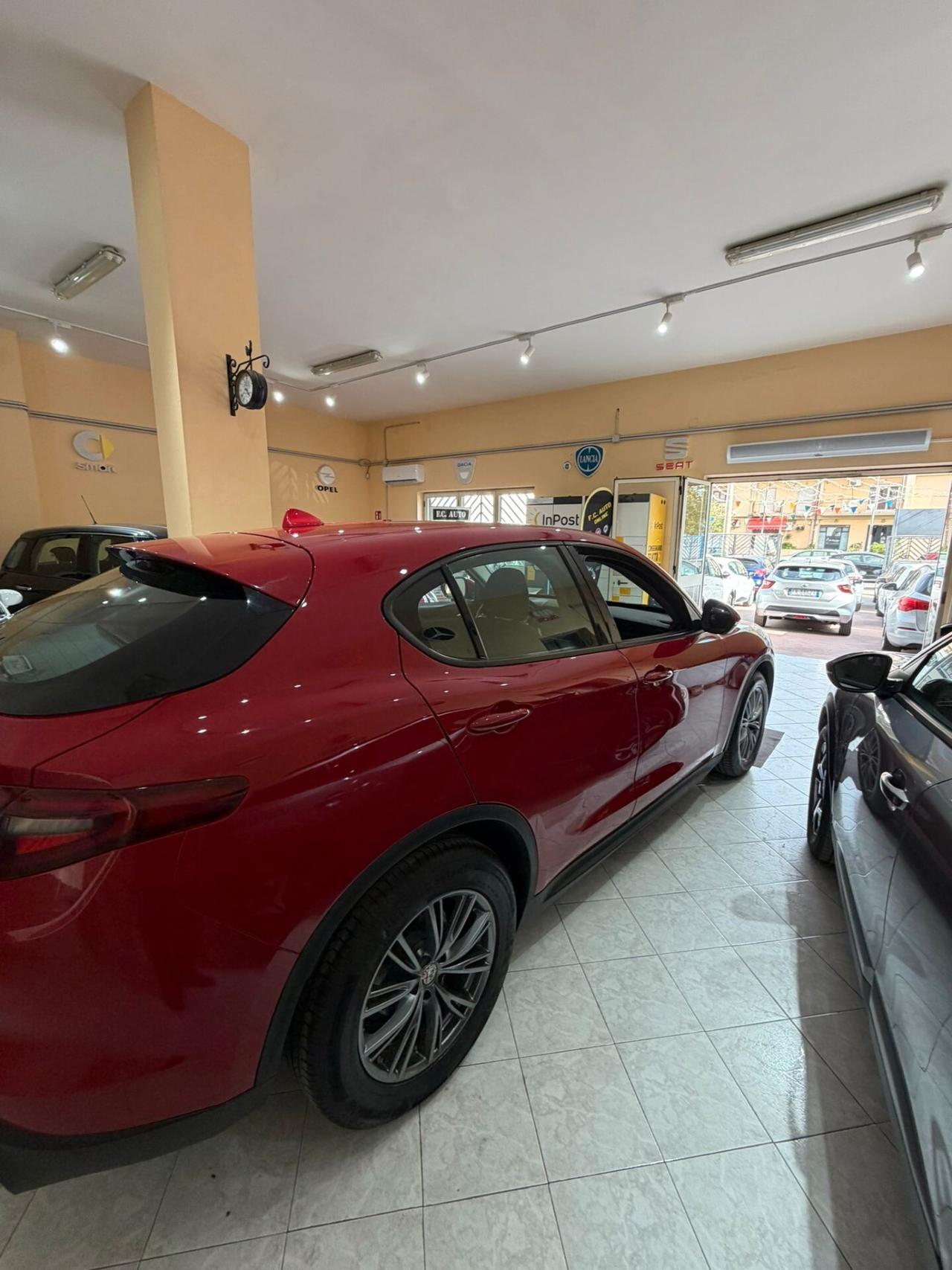 Alfa Romeo Stelvio 2.2 Turbodiesel 180 CV AT8 RWD Executive