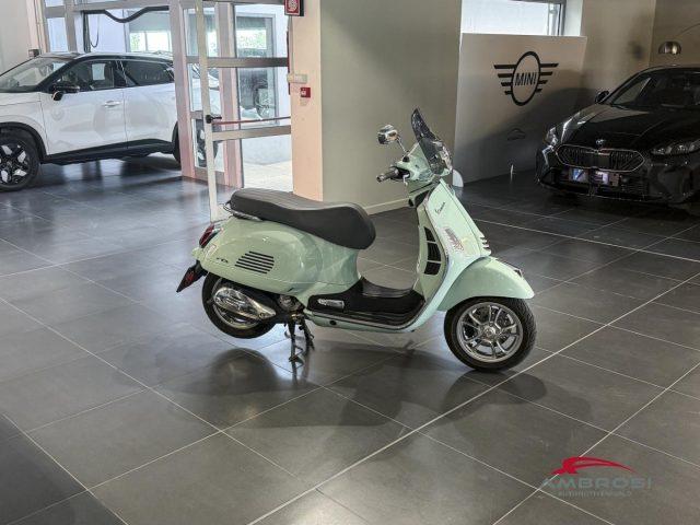 PIAGGIO 1 VESPA GTS 30