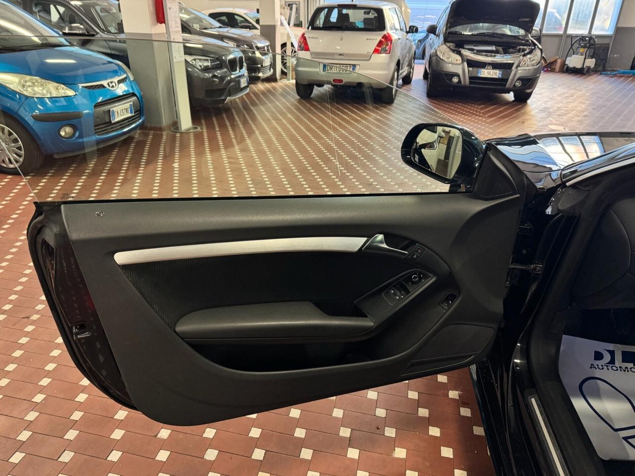 Audi A5 2.0 TFSI 180 CV Ambiente