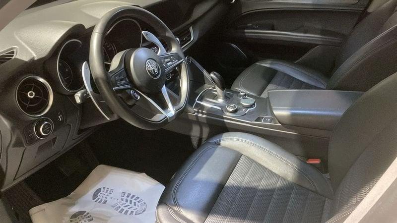 Alfa Romeo Stelvio Stelvio 2.2 Turbodiesel 180 CV AT8 RWD Executive