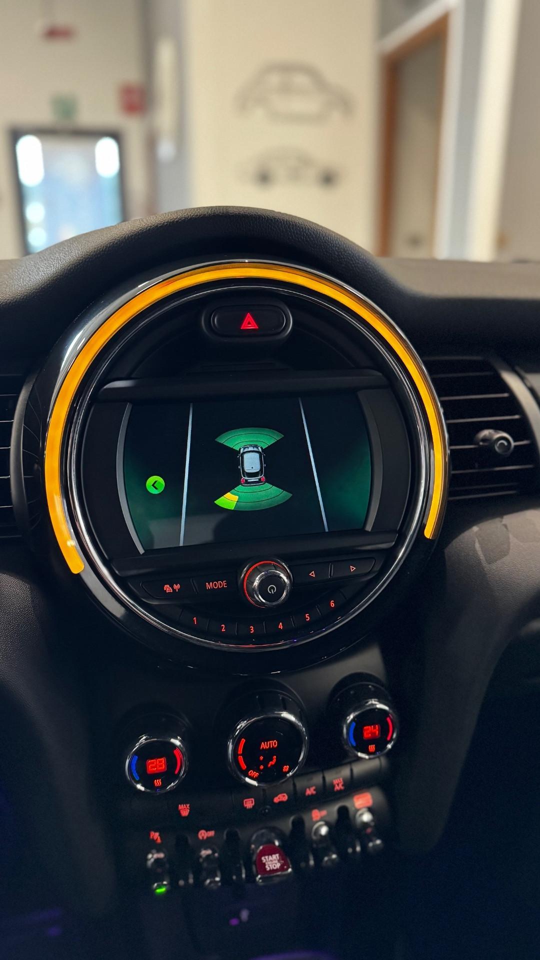 Mini 2.0 Cooper SD aut. JCW