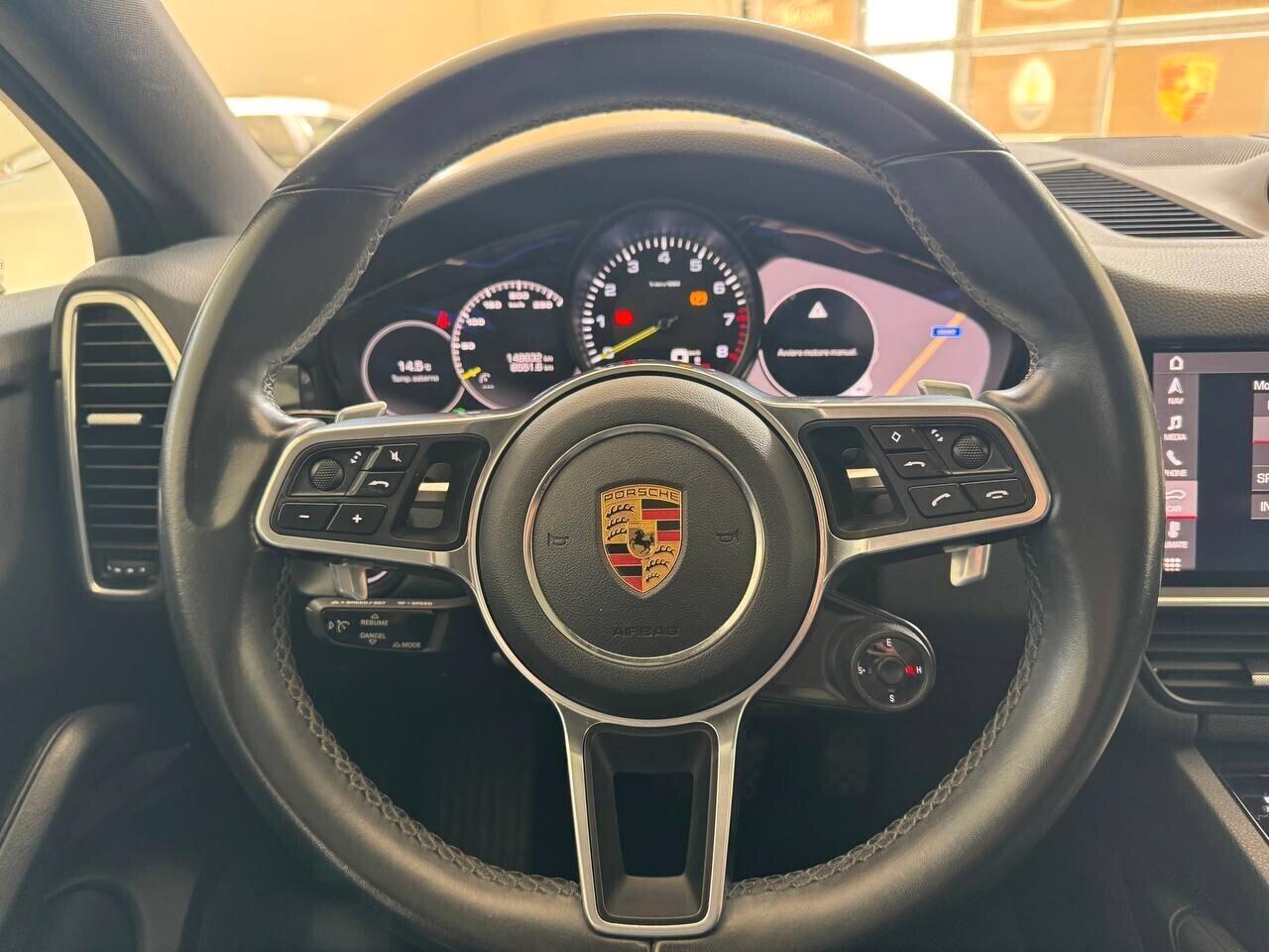 Porsche Cayenne Coupé 3.0 V6 E-Hybrid