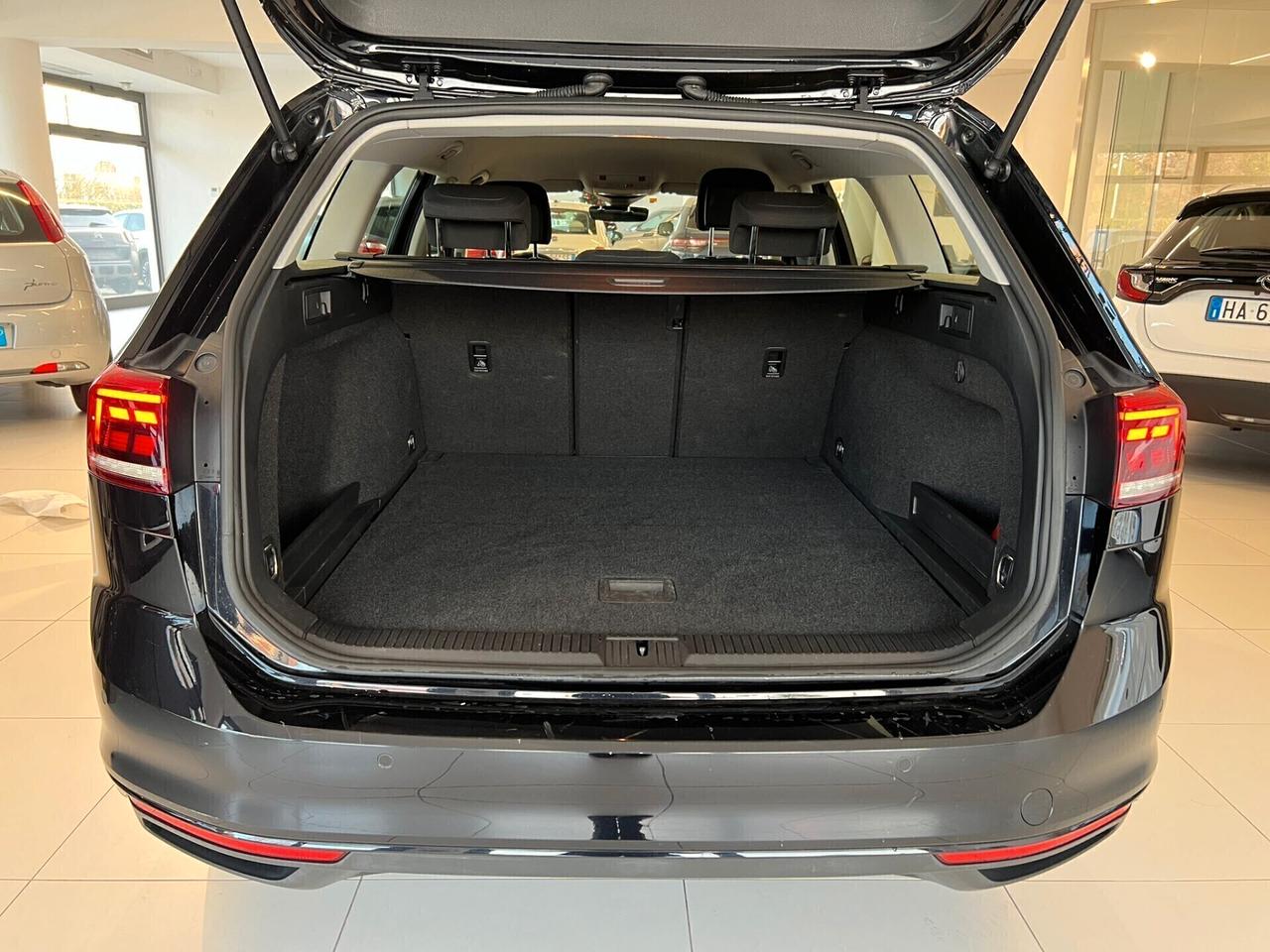 Volkswagen Passat Variant 2.0 TDI SCR 122 CV EVO DSG Business