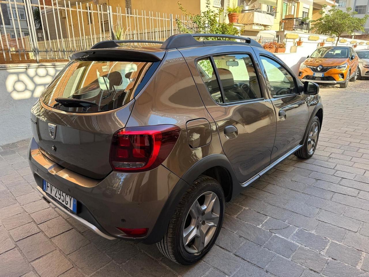 DACIA Sandero Stepway 0.9 TCe Turbo GPL 90CV S&S