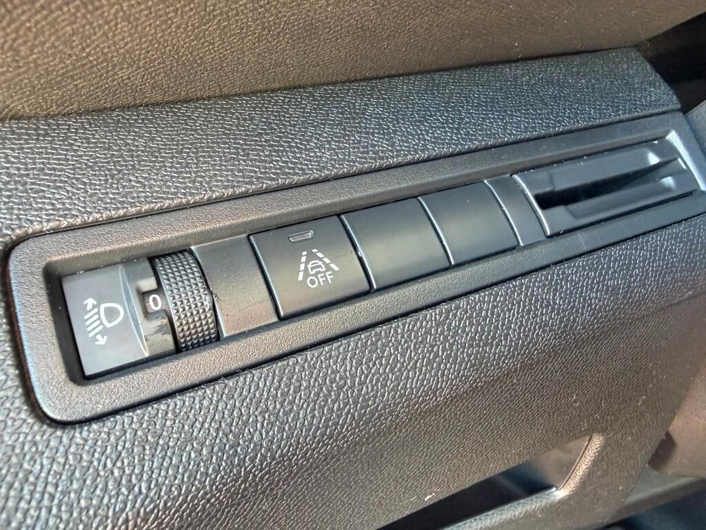 Peugeot 3008 BlueHDi 130 S&S EAT8 Allure