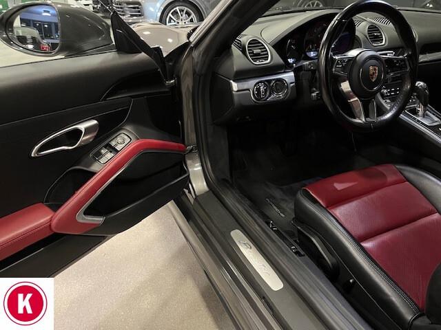 Porsche Boxster (982)