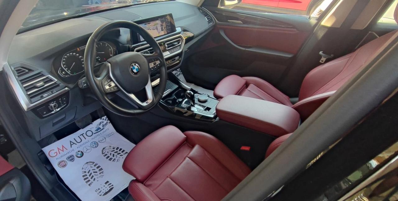 BMW X3 con telecamere perimetrali 2022