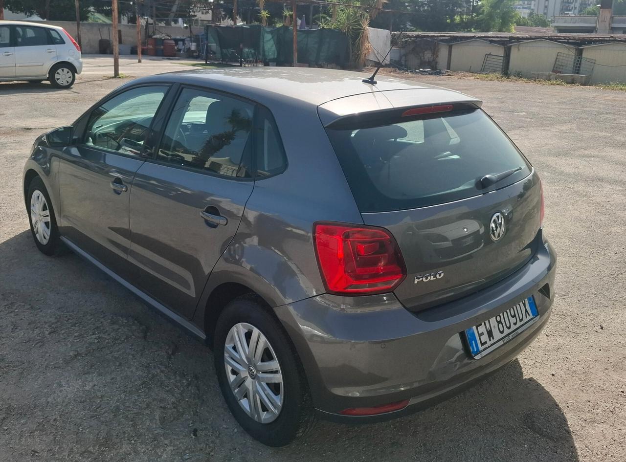 Volkswagen Polo 1.0 MPI 5p. Trendline 2015