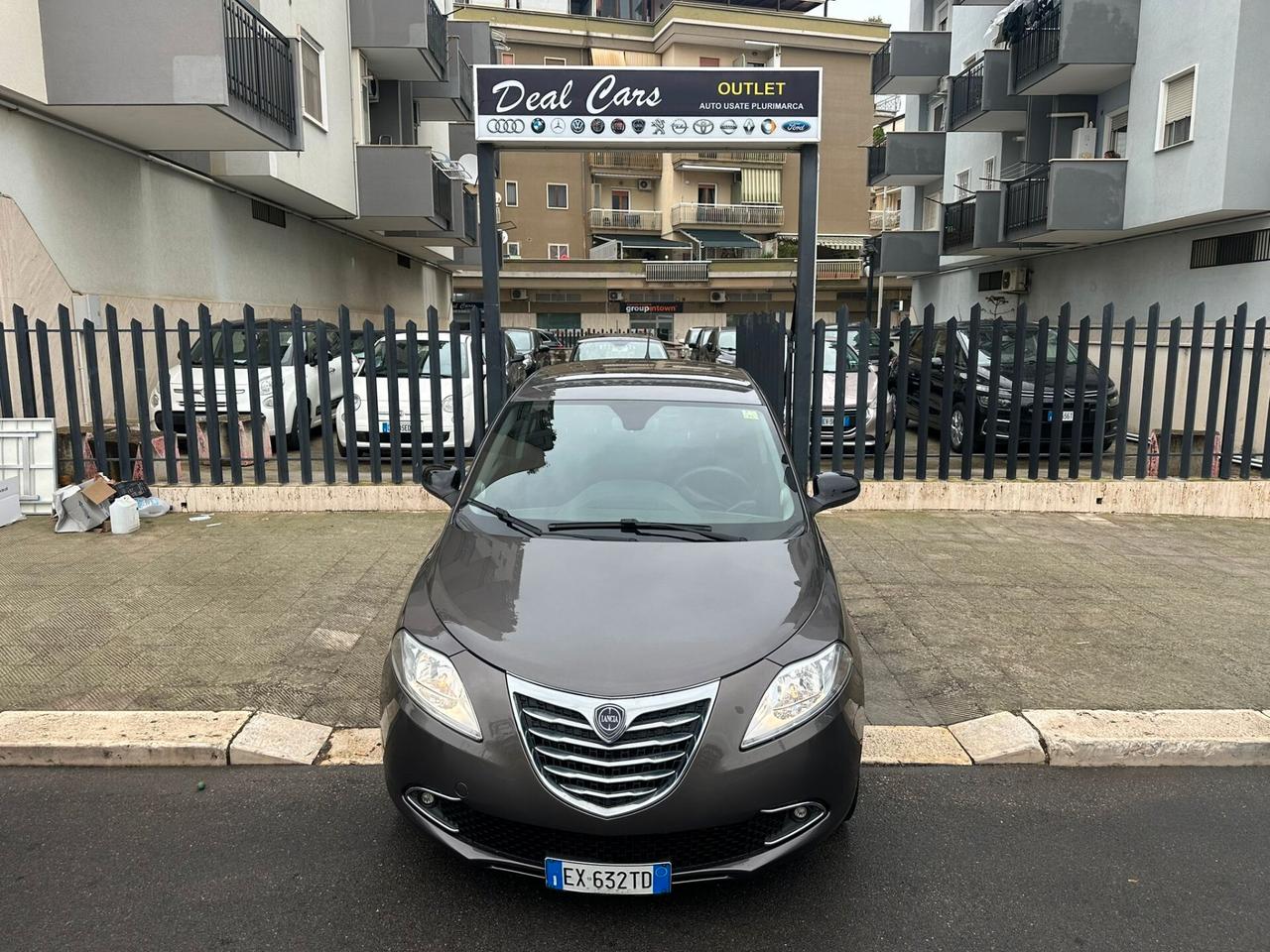 Lancia Ypsilon 1.2 69 CV 5 porte GPL Ecochic Gold