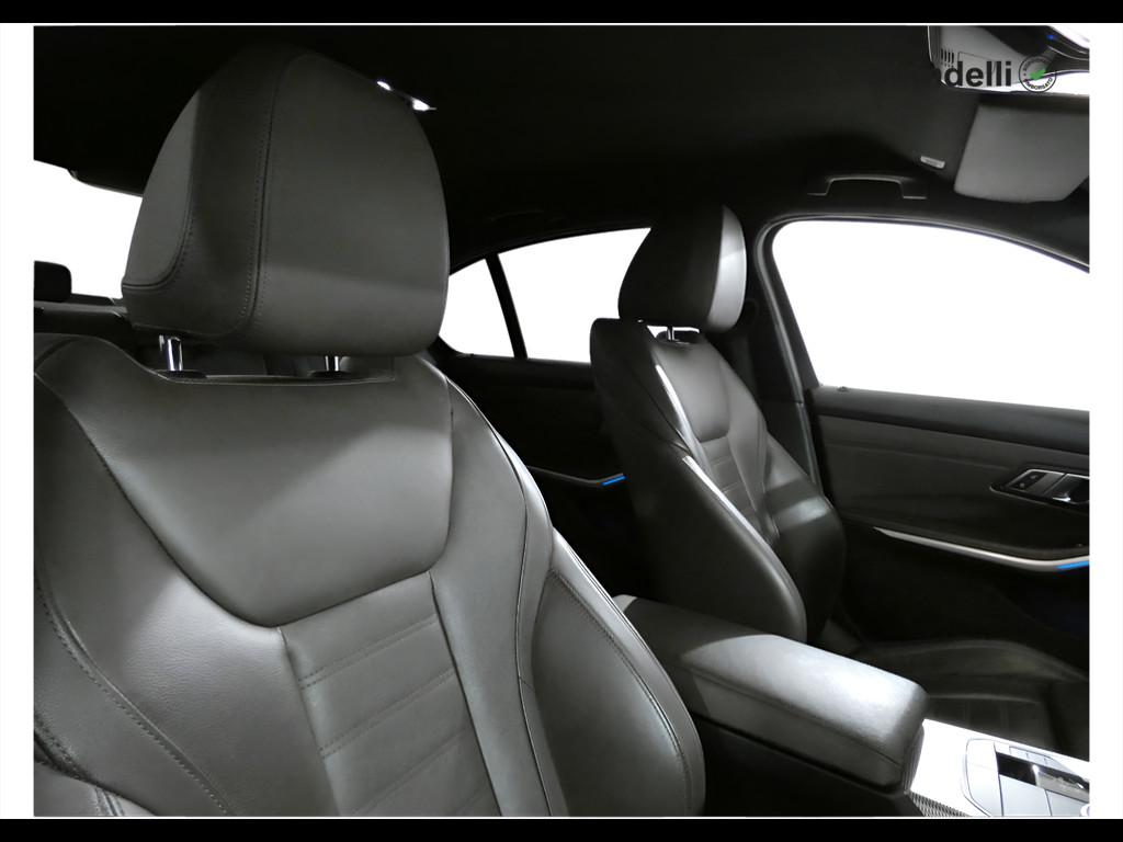 BMW Serie3(G20/21/80/81 - 330e Msport