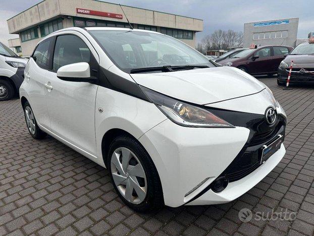 TOYOTA - Aygo - 1.0 VVT-i 69 CV 5 porte x-play
