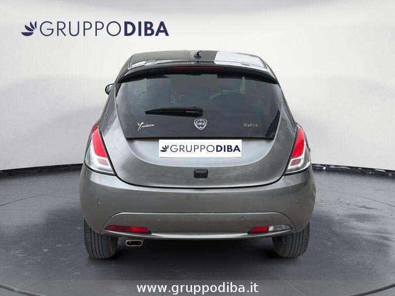 Lancia Ypsilon III 2021 1.0 firefly hybrid Gold Plus s&s 70cv 5p.t