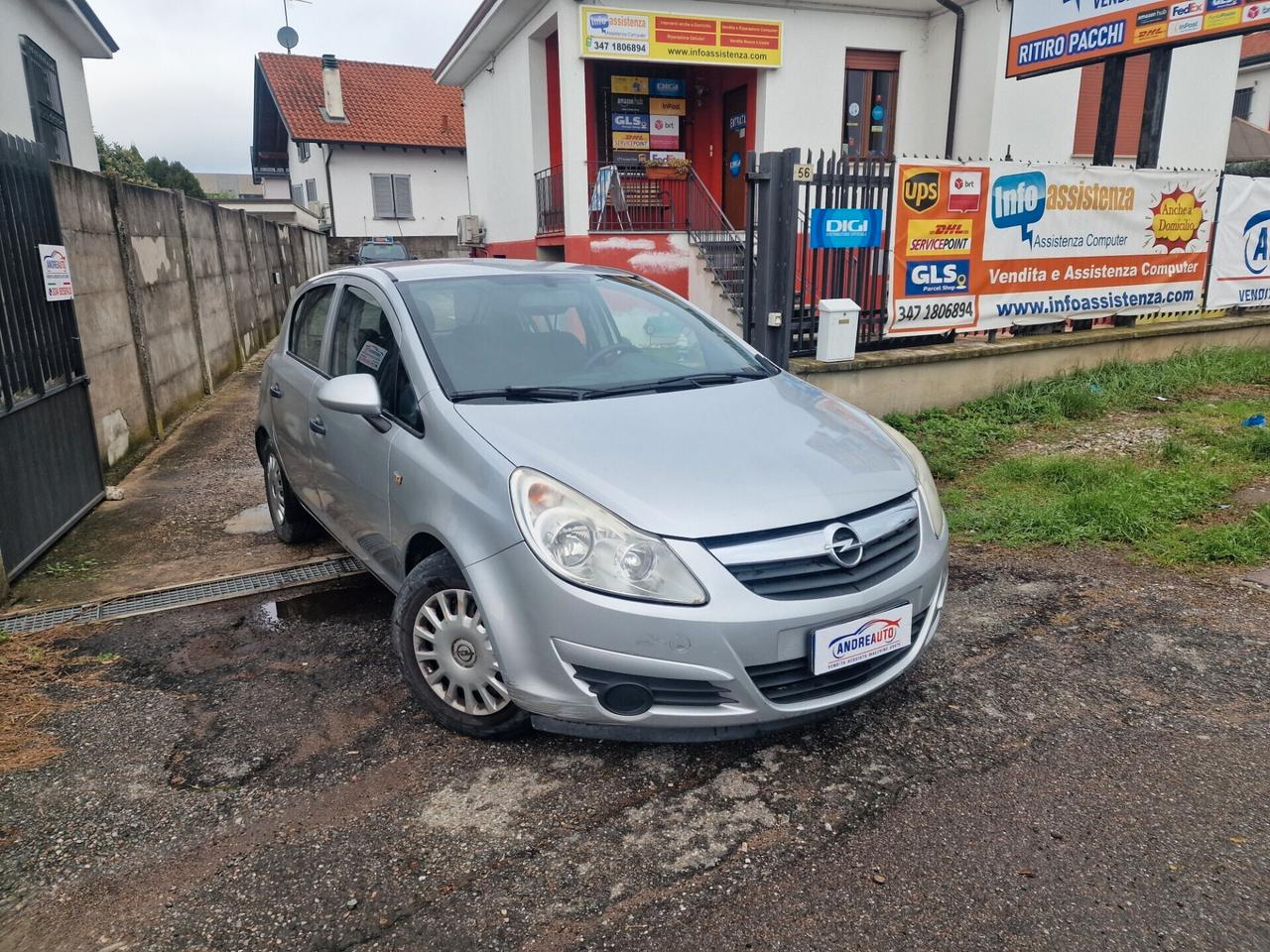 Opel Corsa 1.2 5 porte Club