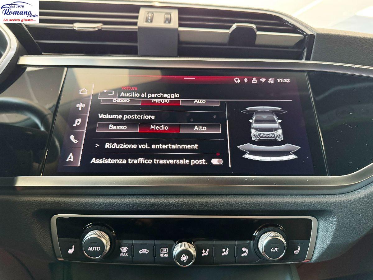 Audi Q3 SPB 35 TDI S tronic Identity Black /PELLE/R20