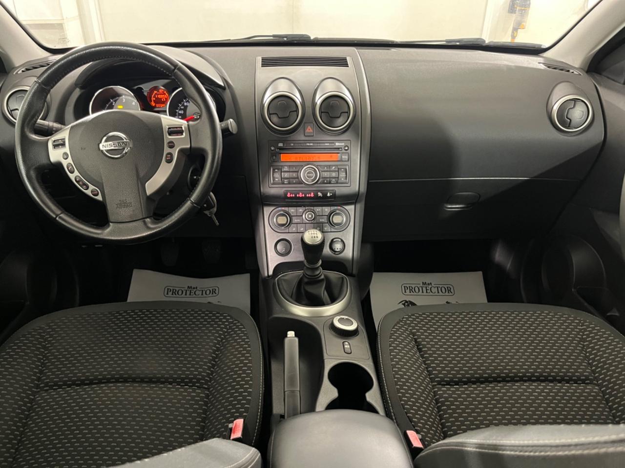 Nissan Qashqai 2.0 dCi DPF 4WD Tekna